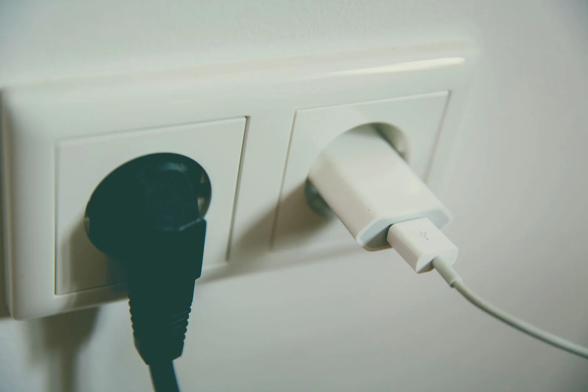 沈阳广告图文制作中UV打印技术优势与质量管控要点